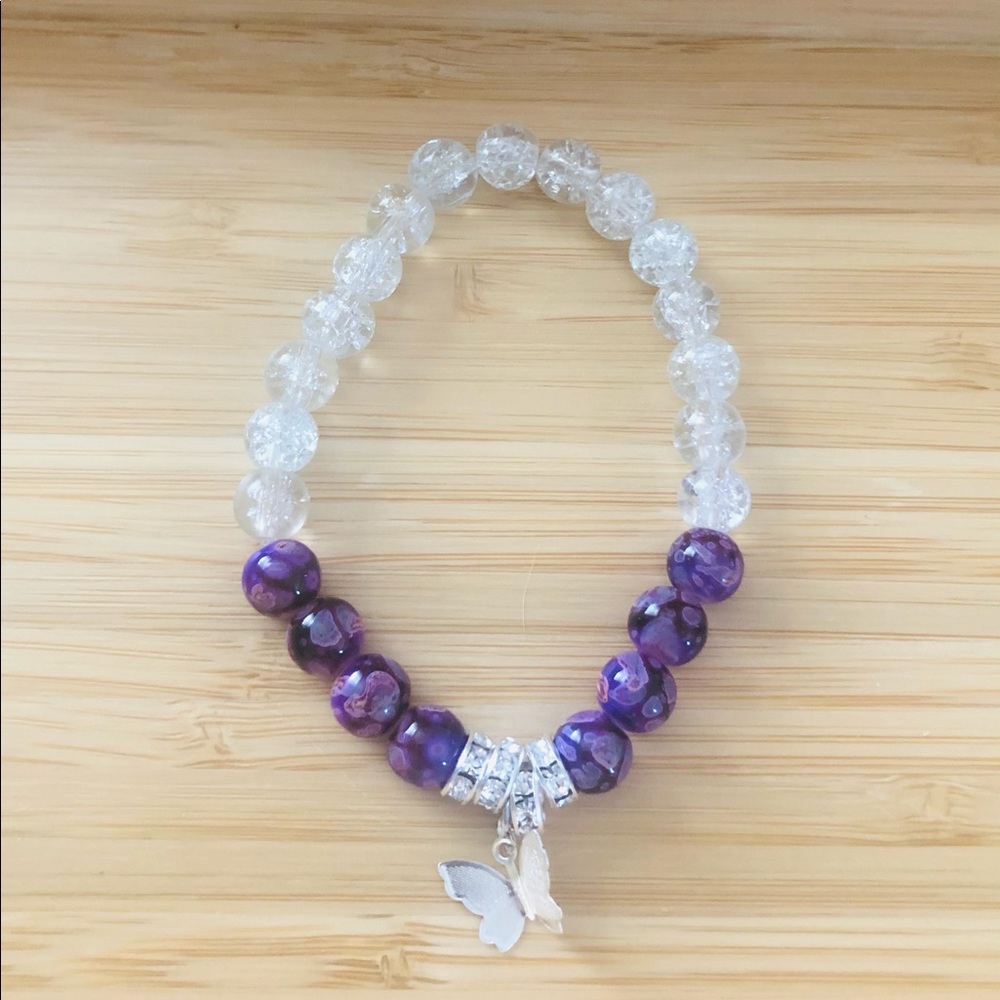 New ! Handcrafted stretch bracelet with butterfly